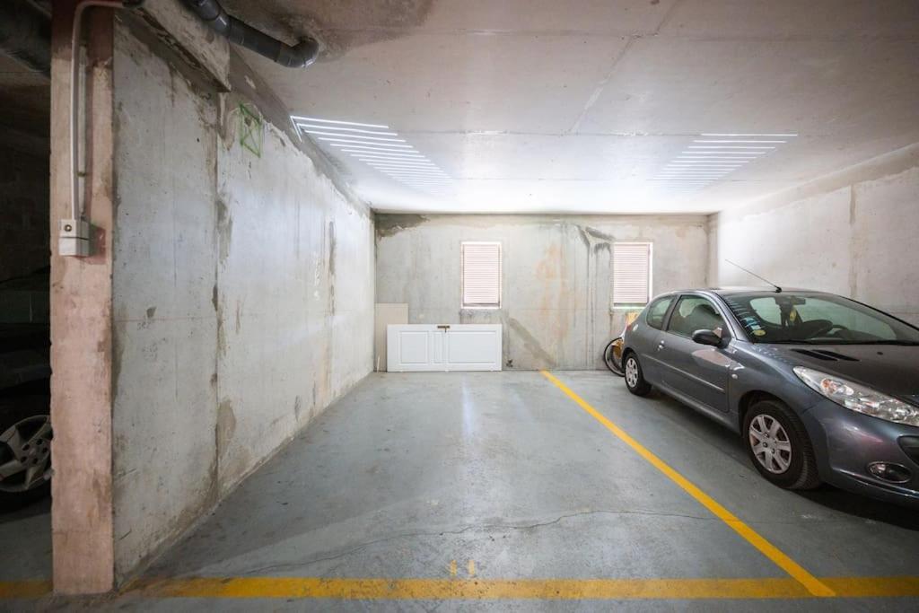La Julia - Calme - Spacieux - Parking Prive - Climatisation Apartment