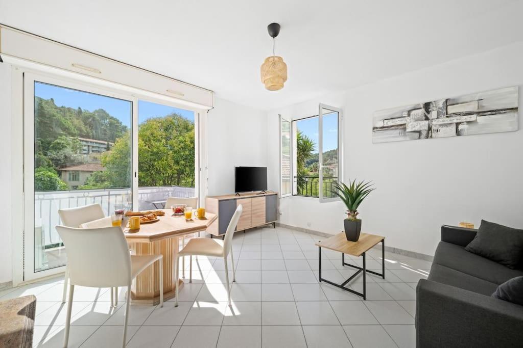 Appartement La Julia - Calme - Spacieux - Parking Prive - Climatisation *
